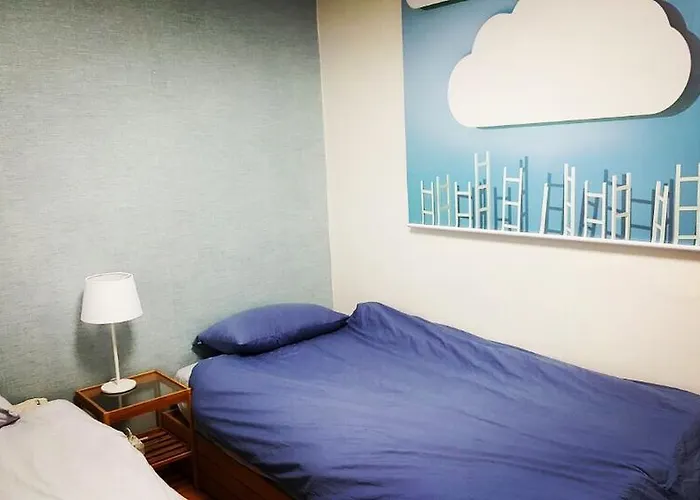 Stella Apartment Yeonnam